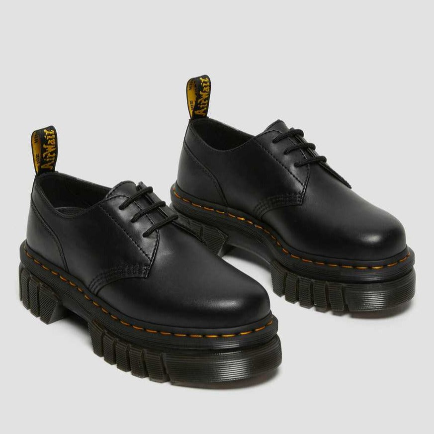 Dr. Martens Audrick Low Plattform Svart W