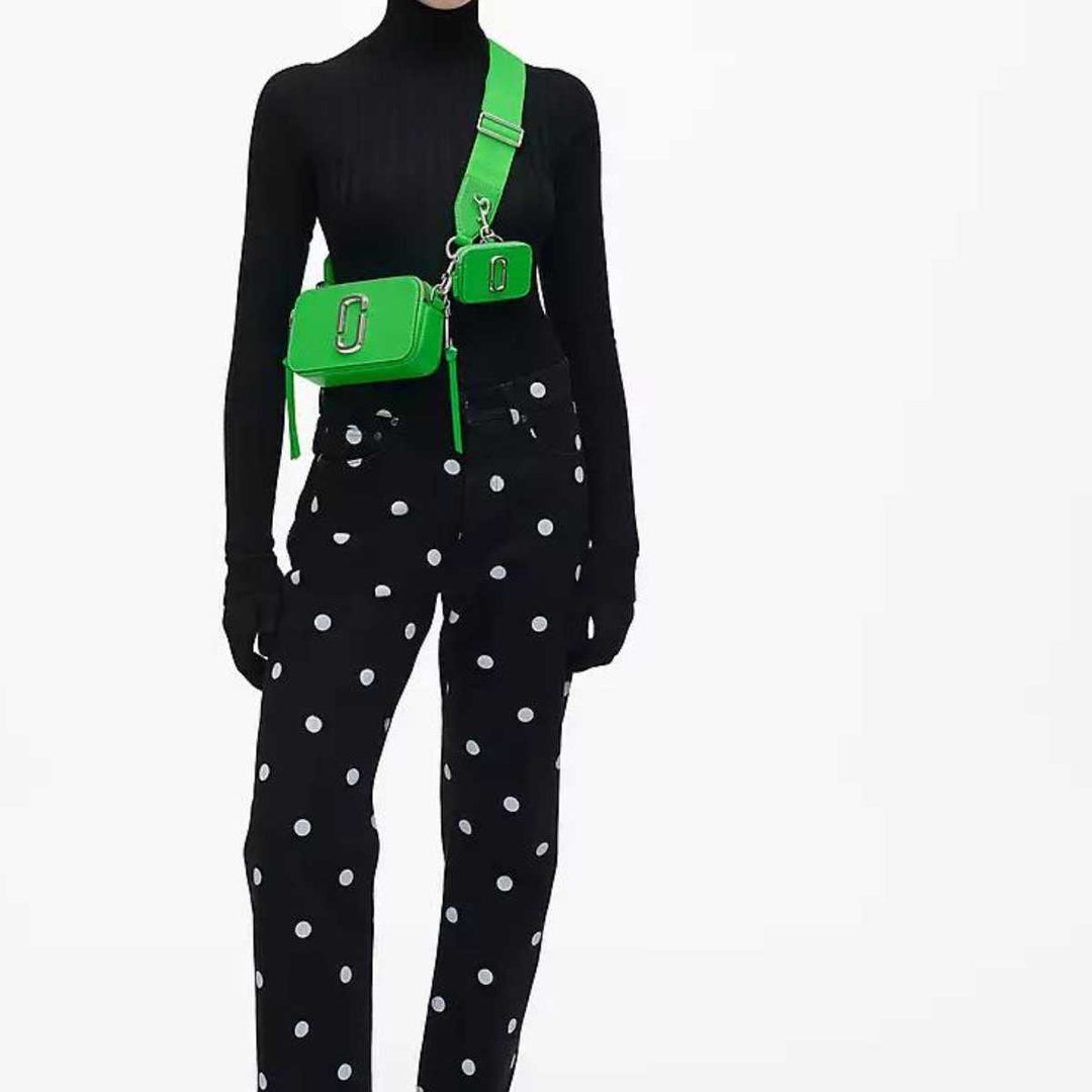 Marc Jacobs The Utility Snapshot Apple