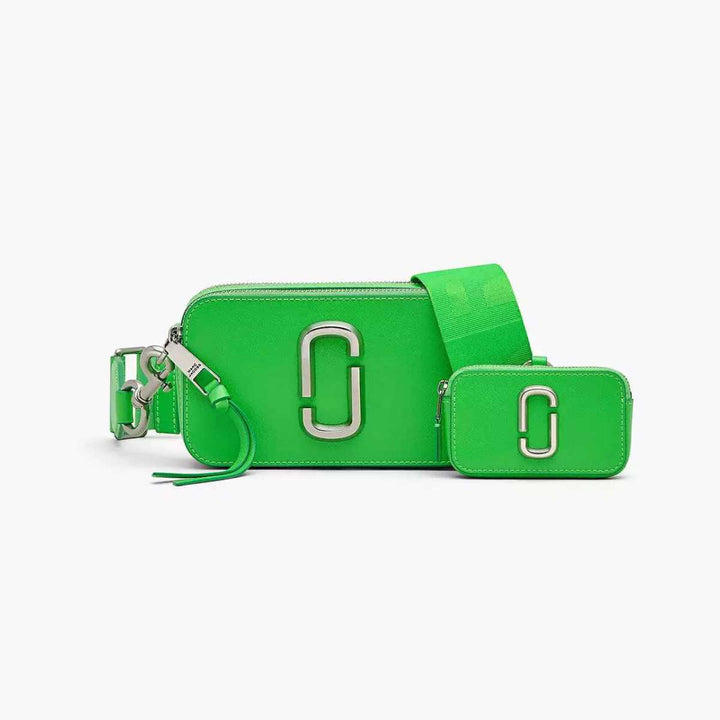 Marc Jacobs The Utility Snapshot Apple